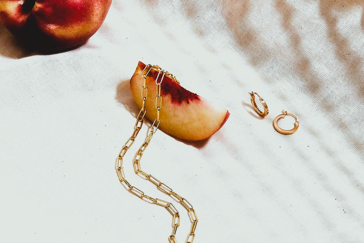 Miradorr collections — chain necklace and hoop earrings